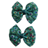 Hair accessories for girls Pinkberry Kisses Bella Hair Bow - Peacock Feather Print